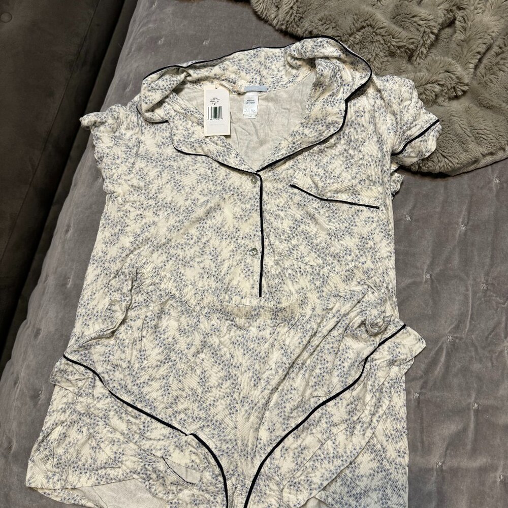 Eberjey Two Piece Pajamas Size Medium